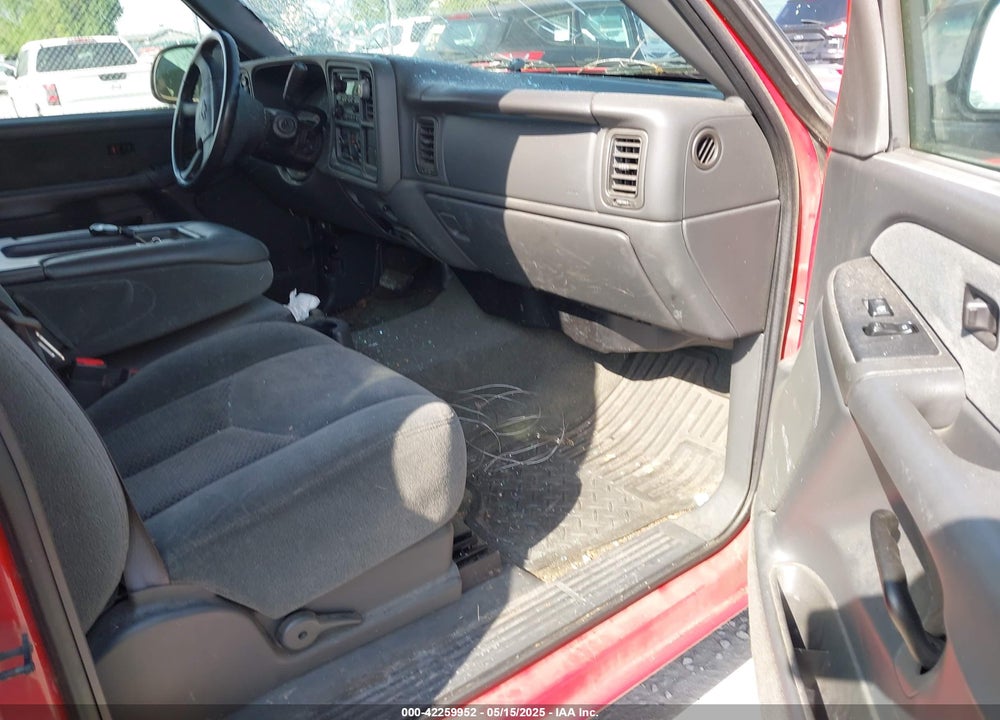 2003 CHEVROLET SILVERADO 2500 LS VIN: 1GCGK29U43Z166595