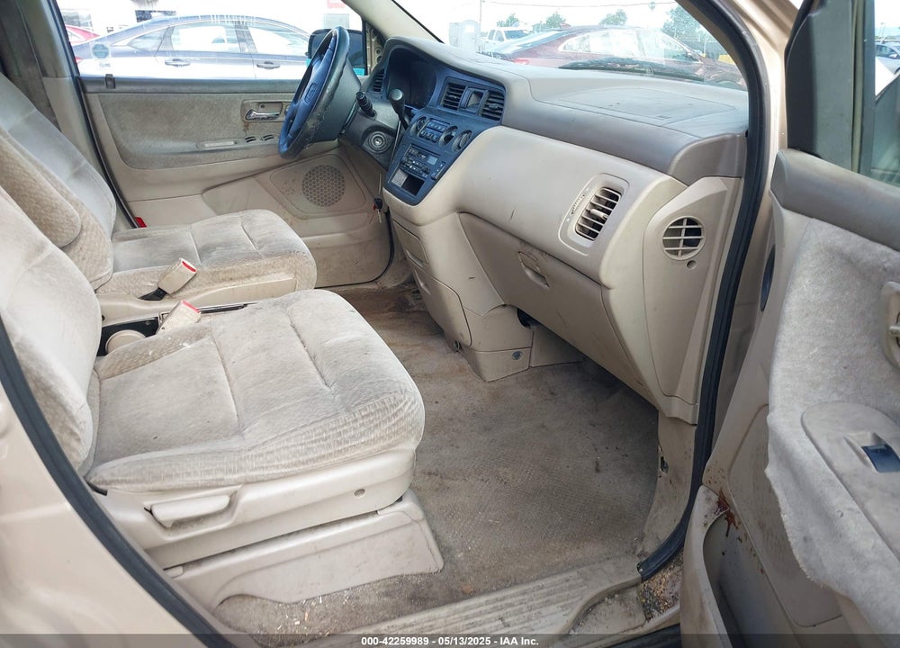2001 HONDA ODYSSEY LX VIN: 2HKRL185X1H553358