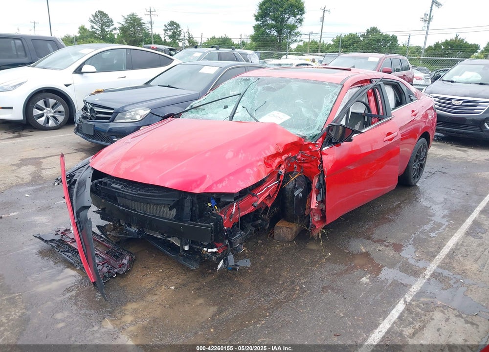 2021 HYUNDAI ELANTRA VIN: 5NPLP4AG1MH013053