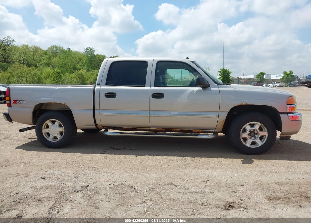 2005 GMC SIERRA 1500 SLT VIN: 2GTEK13T051127290