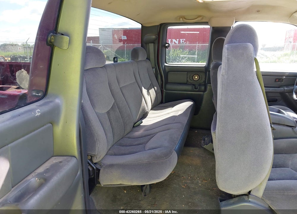 2004 GMC SIERRA 1500 SLE VIN: 2GTEK19T641159604