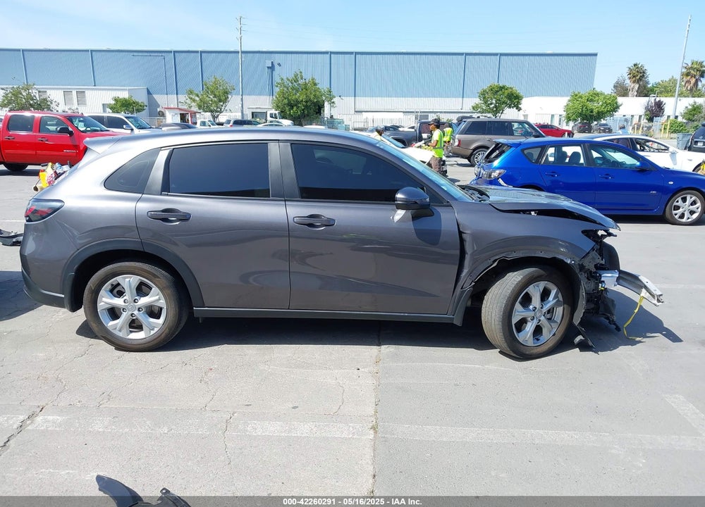 2024 HONDA HR-V 2WD LX VIN: 3CZRZ1H3XRM753184
