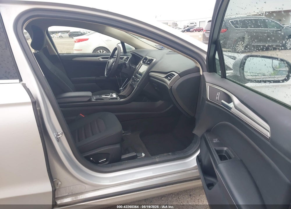 2018 FORD FUSION SE VIN: 3FA6P0HD9JR252625