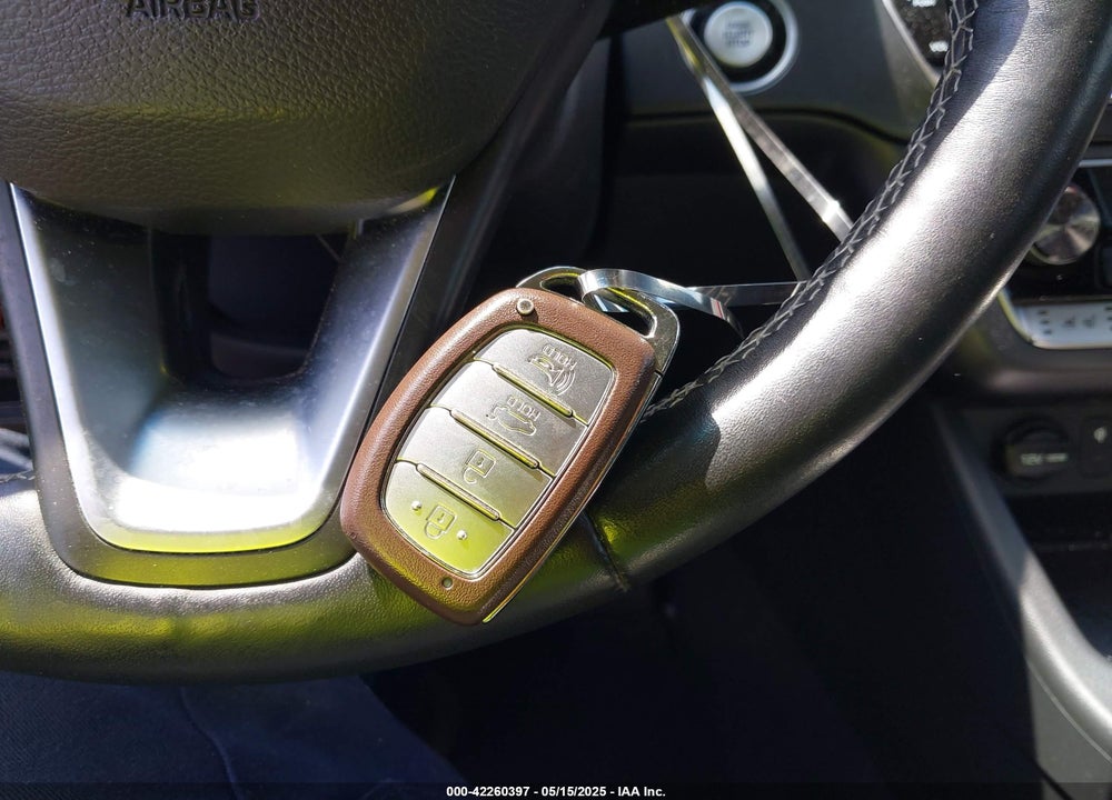 2019 HYUNDAI SONATA LIMITED VIN: 5NPE34AF1KH797081