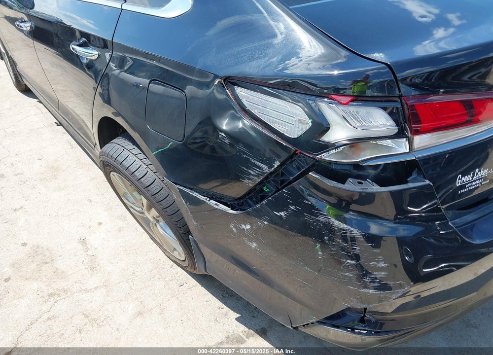 2019 HYUNDAI SONATA LIMITED VIN: 5NPE34AF1KH797081