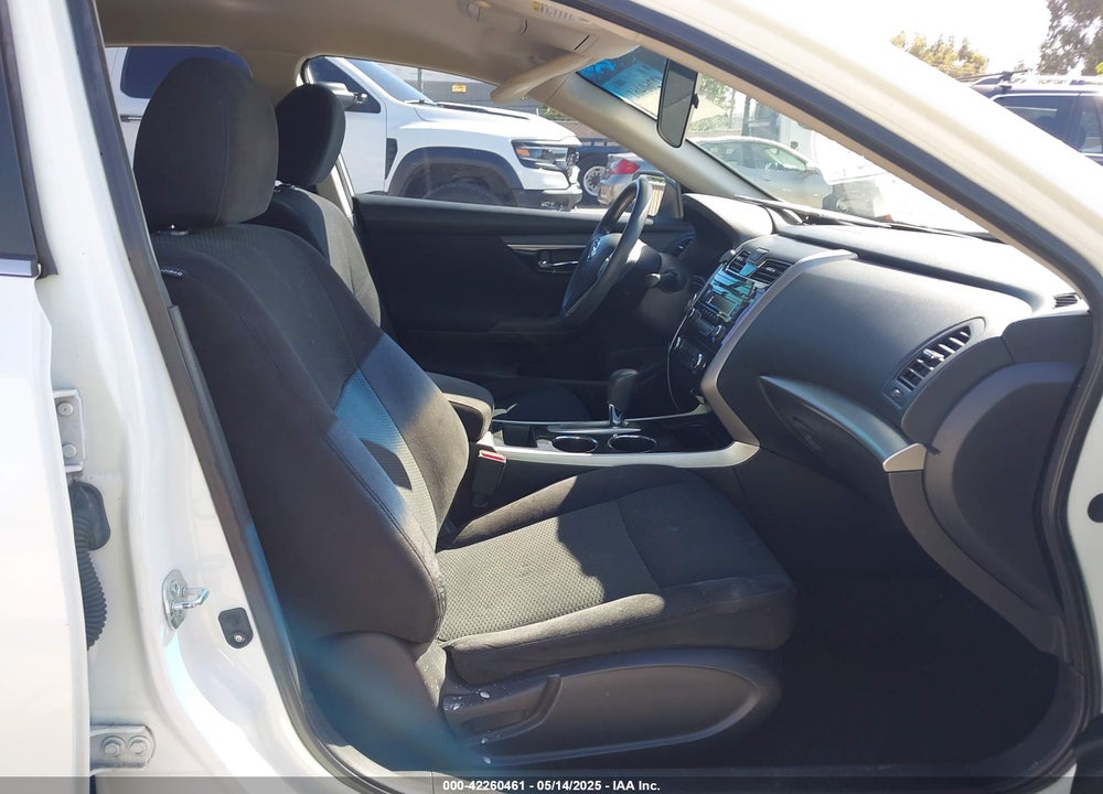 2014 NISSAN ALTIMA 2.5 S VIN: 1N4AL3AP1EN214598