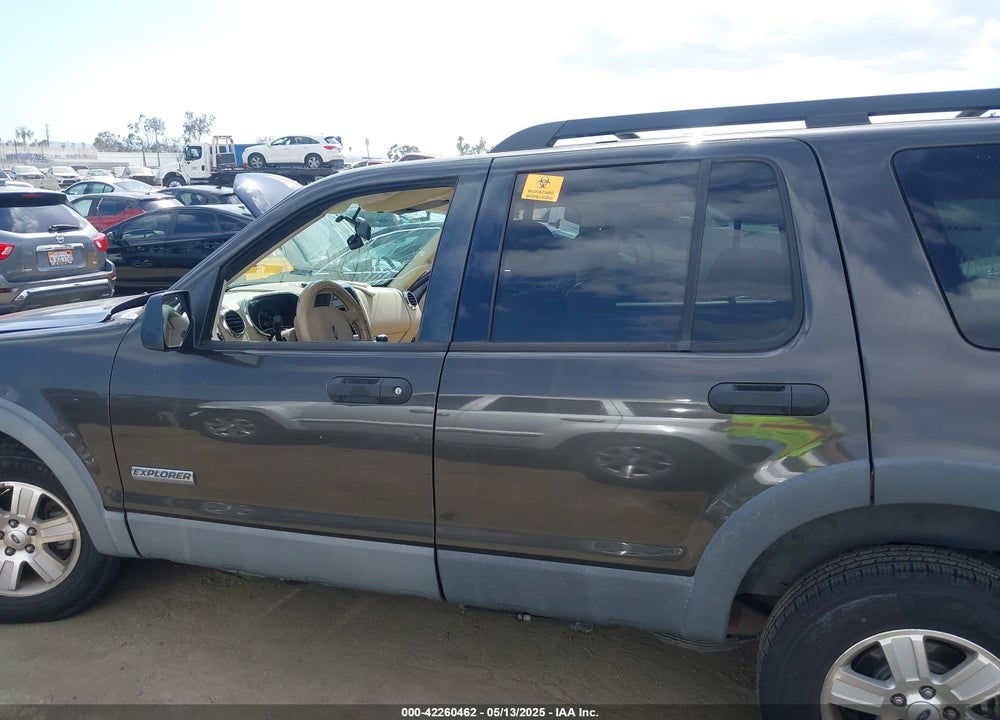 2006 FORD EXPLORER XLT VIN: 1FMEU63EX6UB52613