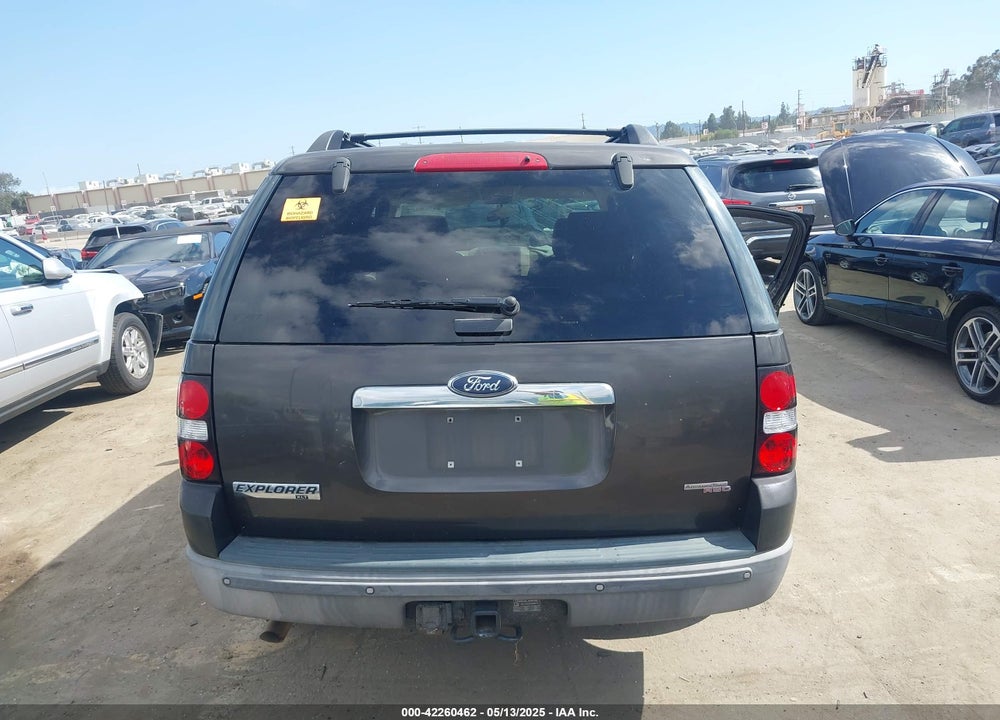 2006 FORD EXPLORER XLT VIN: 1FMEU63EX6UB52613