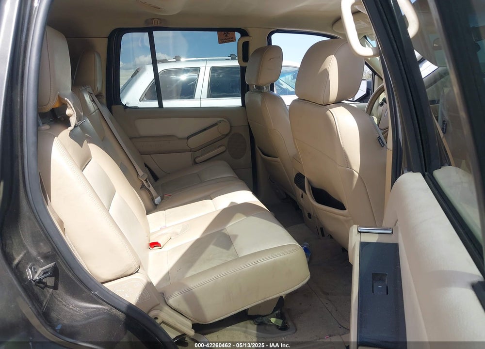 2006 FORD EXPLORER XLT VIN: 1FMEU63EX6UB52613
