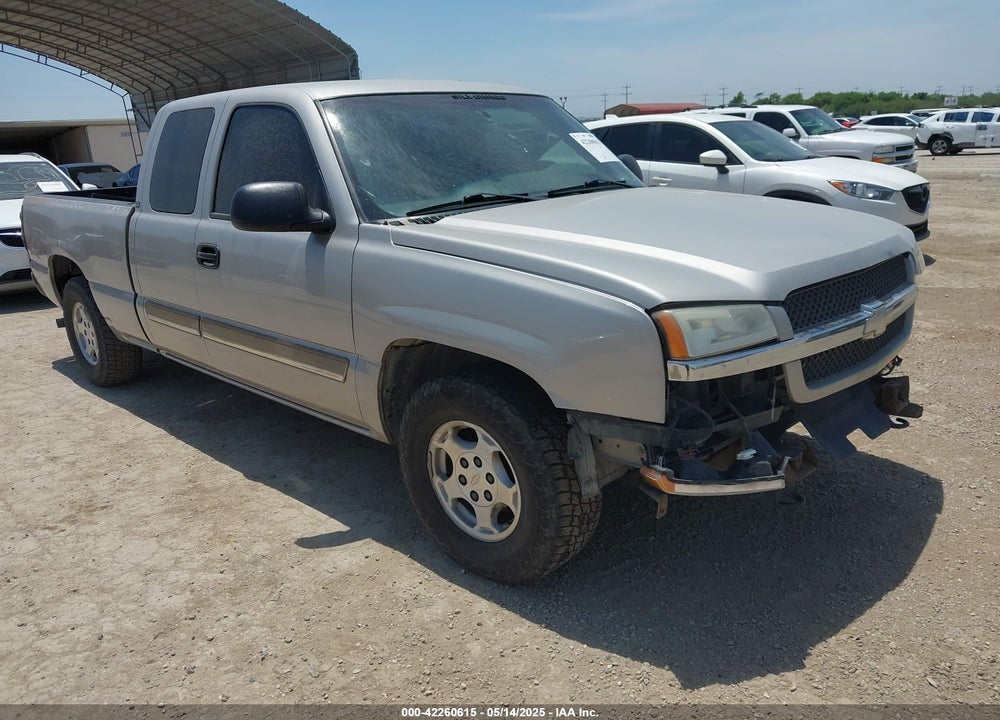 2004 CHEVROLET SILVERADO 1500 LS VIN: 2GCEC19V241118255