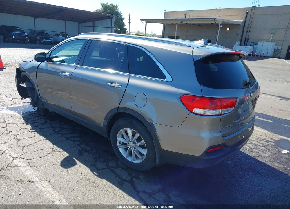 2017 KIA SORENTO 3.3L LX VIN: 5XYPGDA54HG326997