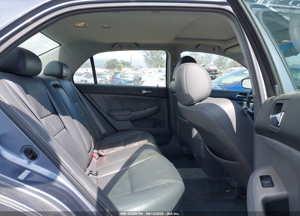 2007 HONDA ACCORD VIN: 1HGCM66537A001611