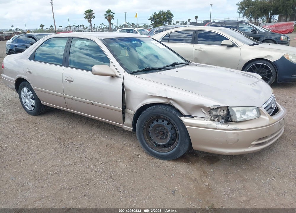 2000 TOYOTA CAMRY LE VIN: 4T1BG22K3YU628147