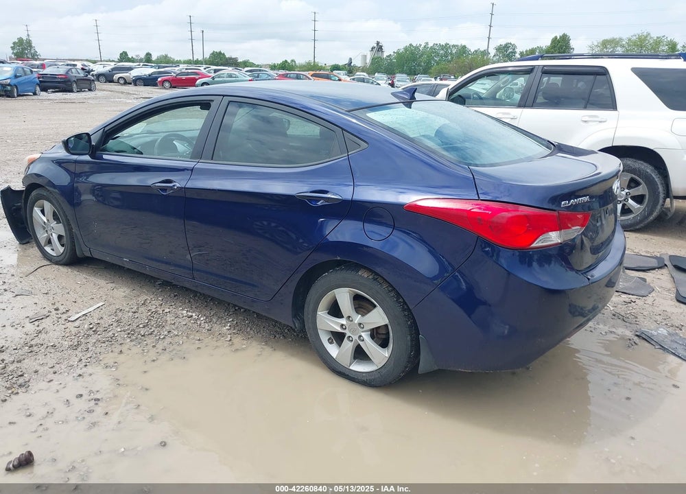 2013 HYUNDAI ELANTRA VIN: 5NPDH4AEXDH417226