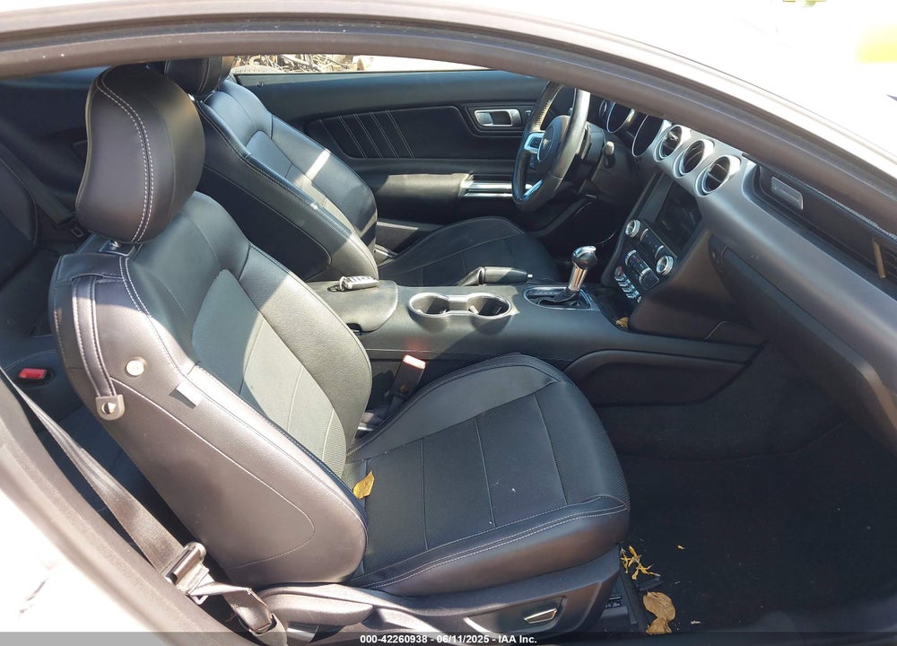2018 FORD MUSTANG VIN: 1FA6P8TH8J5121133