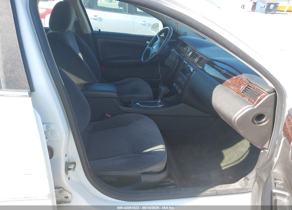 2013 CHEVROLET IMPALA LT VIN: 2G1WG5E38D1260235