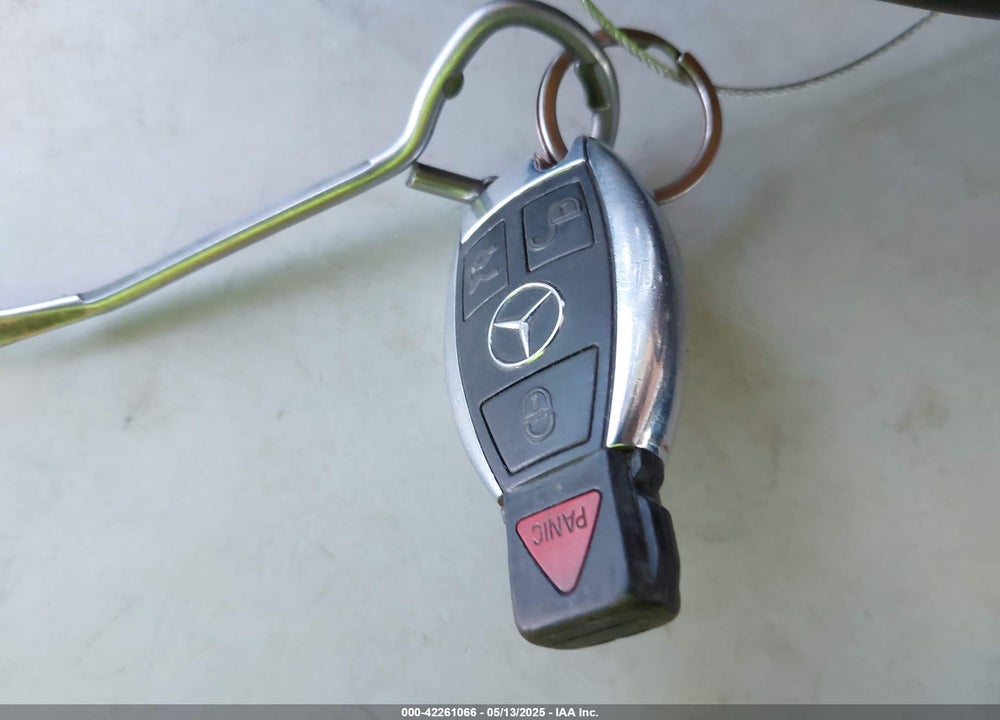 2011 MERCEDES-BENZ GL 450 VIN: 4JGBF7BE7BA626744