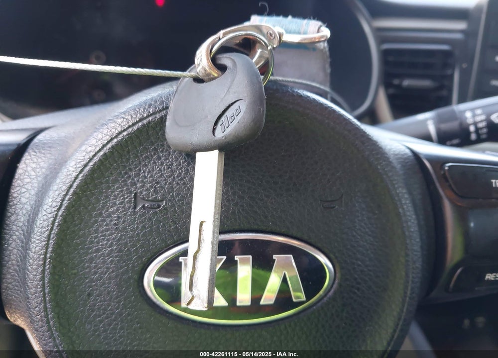 2019 KIA RIO LX VIN: 3KPA24AB4KE220838