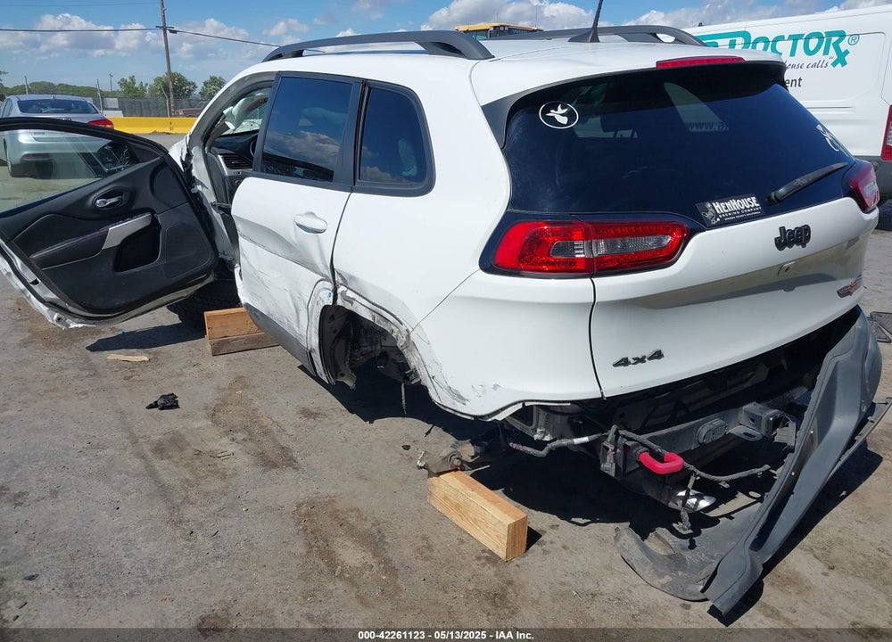 2017 JEEP CHEROKEE VIN: 1C4PJMBS4HW612180