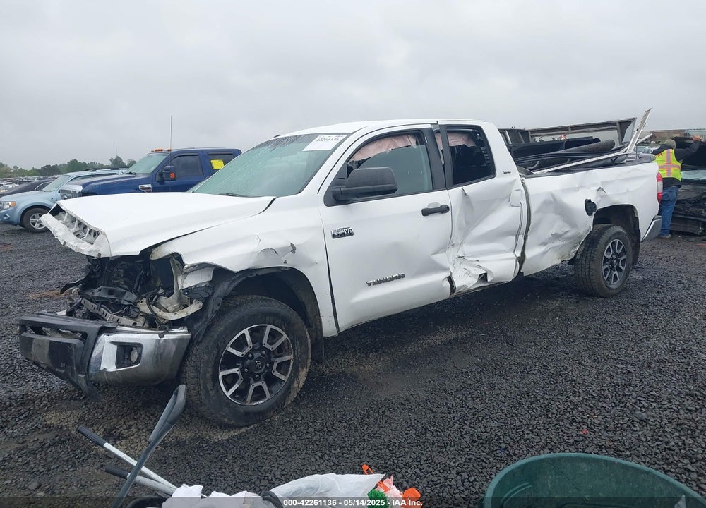 2017 TOYOTA TUNDRA VIN: 5TFCY5F10HX021002