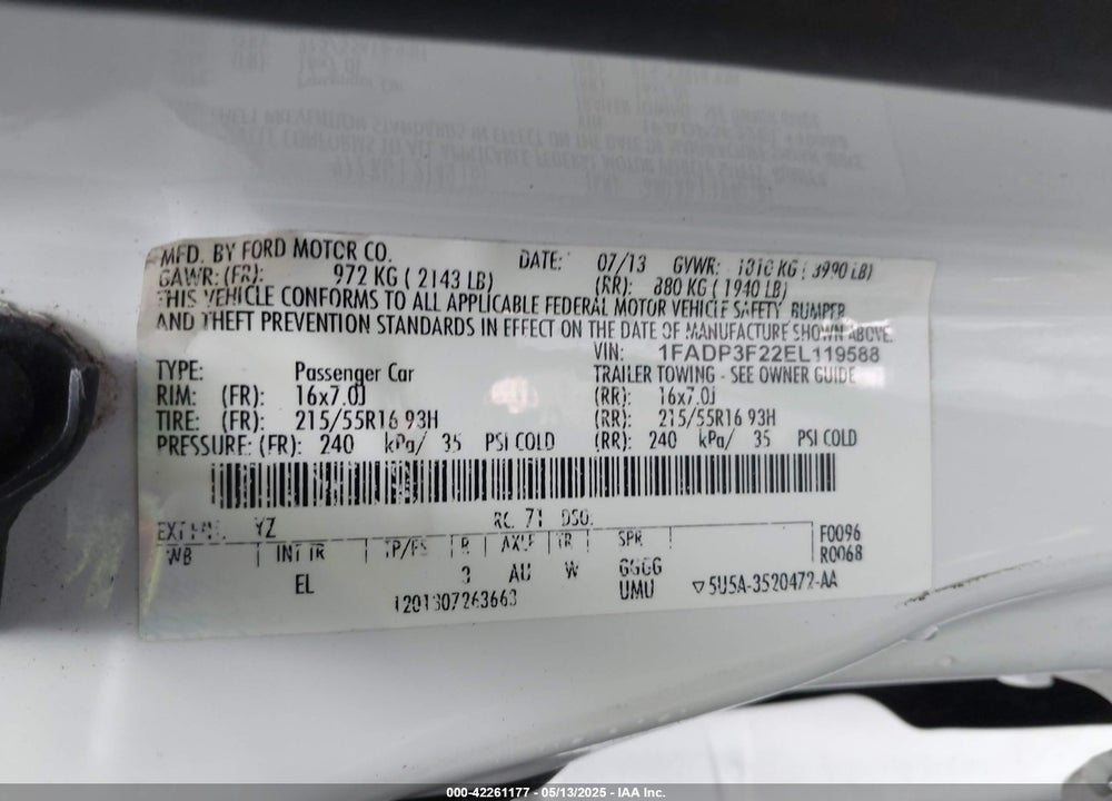 2014 FORD FOCUS VIN: 1FADP3F22EL119588