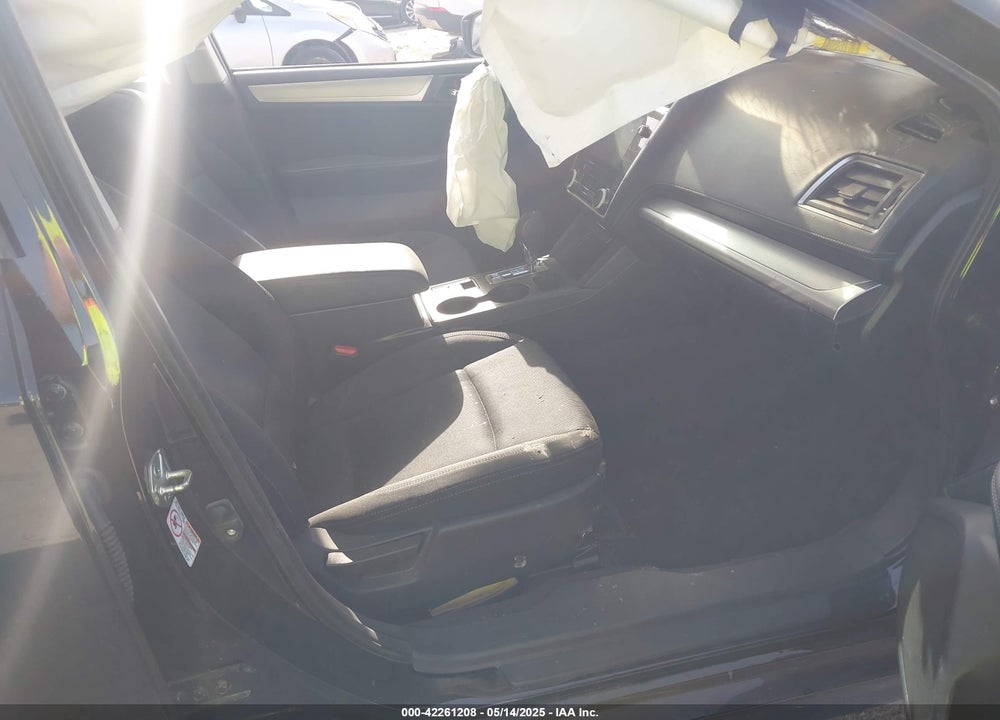 2018 SUBARU LEGACY VIN: 4S3BNAF64J3033207