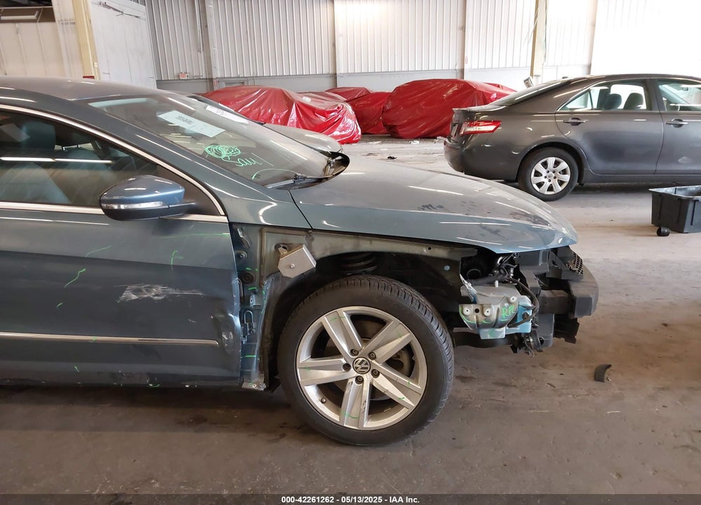 2017 VOLKSWAGEN CC VIN: WVWKP7ANXHE504352