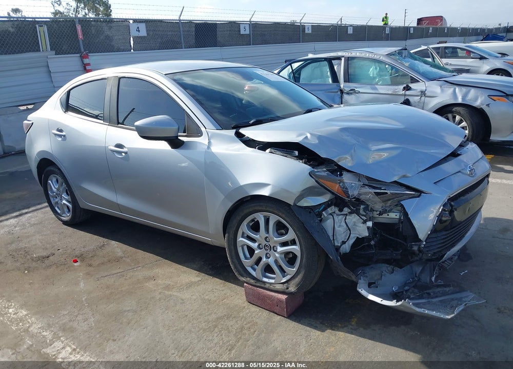 2018 TOYOTA YARIS IA VIN: 3MYDLBYV2JY303634