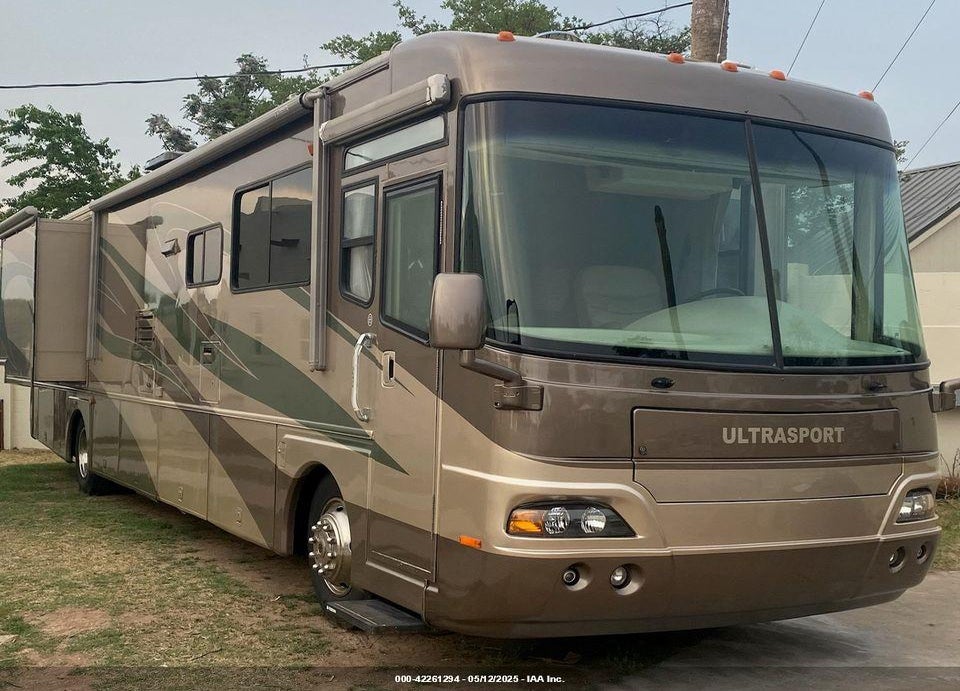 2005 FREIGHTLINER XC ULTRASPORT VIN: 4UZAAHDC85CU90435