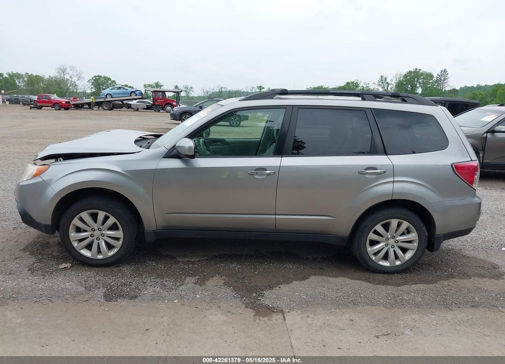 2011 SUBARU FORESTER 2.5X PREMIUM VIN: JF2SHADCXBH754833