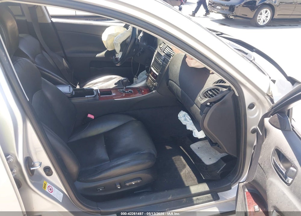 2007 LEXUS IS 250 VIN: JTHBK262675032390