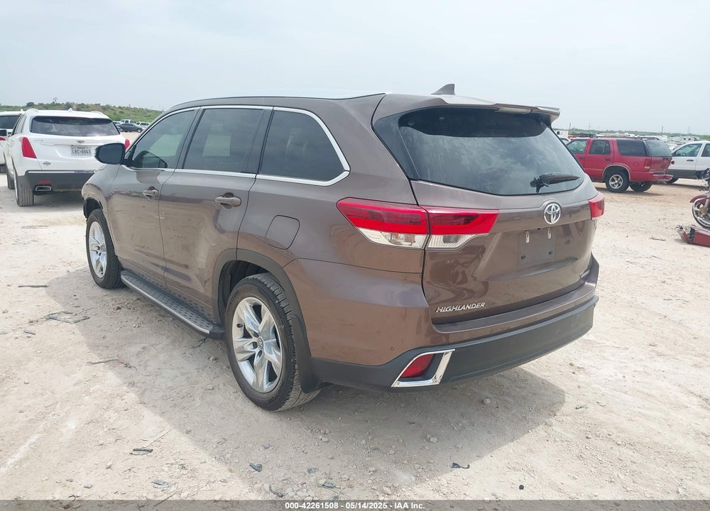 2019 TOYOTA HIGHLANDER VIN: 5TDYZRFH4KS296196