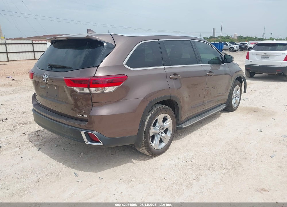 2019 TOYOTA HIGHLANDER VIN: 5TDYZRFH4KS296196