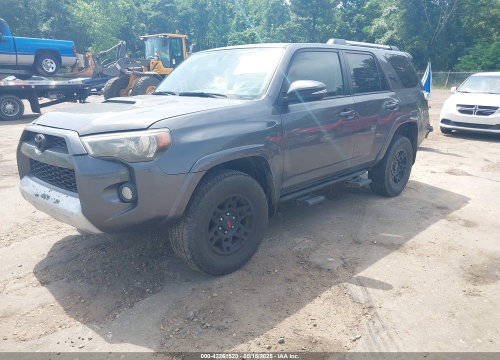 2018 TOYOTA 4RUNNER VIN: JTEBU5JRXJ5588321