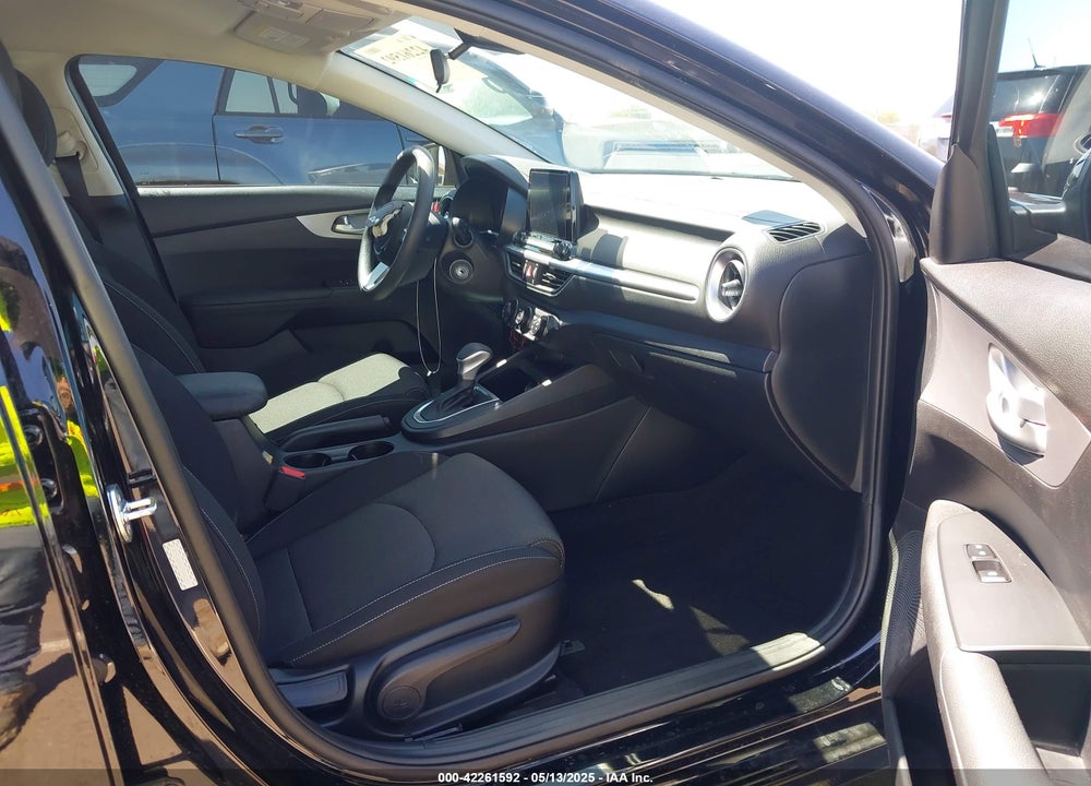 2023 KIA FORTE VIN: 3KPF24AD6PE646187
