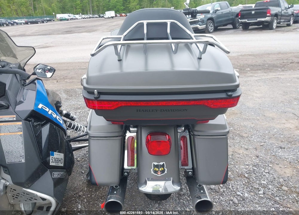 2018 HARLEY-DAVIDSON FLHTK ULTRA LIMITED VIN: 1HD1KED11JB671776