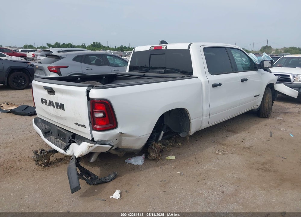 2025 RAM 1500 VIN: 1C6RRFGG2SN572641