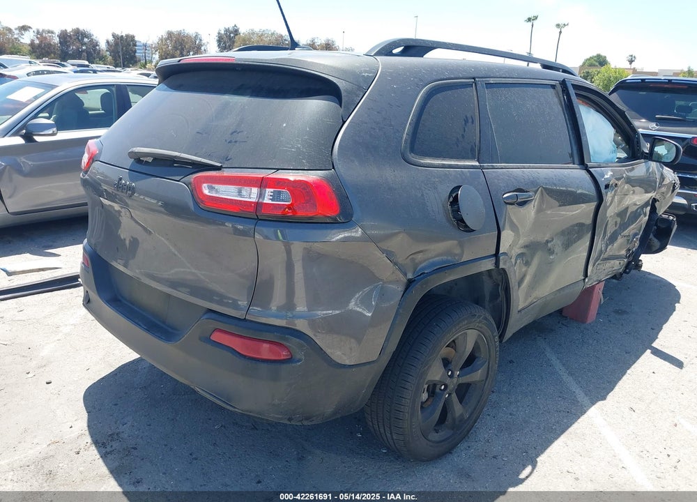 2018 JEEP CHEROKEE LATITUDE FWD VIN: 1C4PJLCB8JD528079