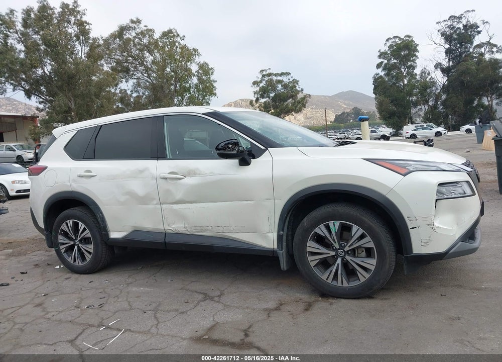 2021 NISSAN ROGUE SV FWD VIN: JN8AT3BA6MW011398