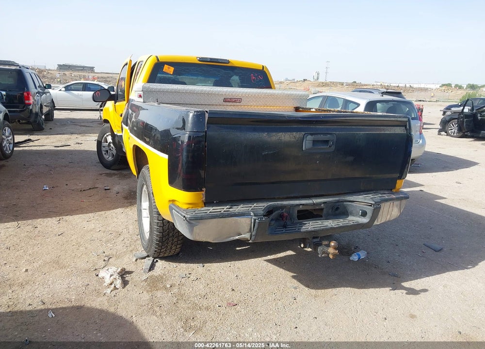 2007 CHEVROLET SILVERADO VIN: 1GCEK19057Z627243