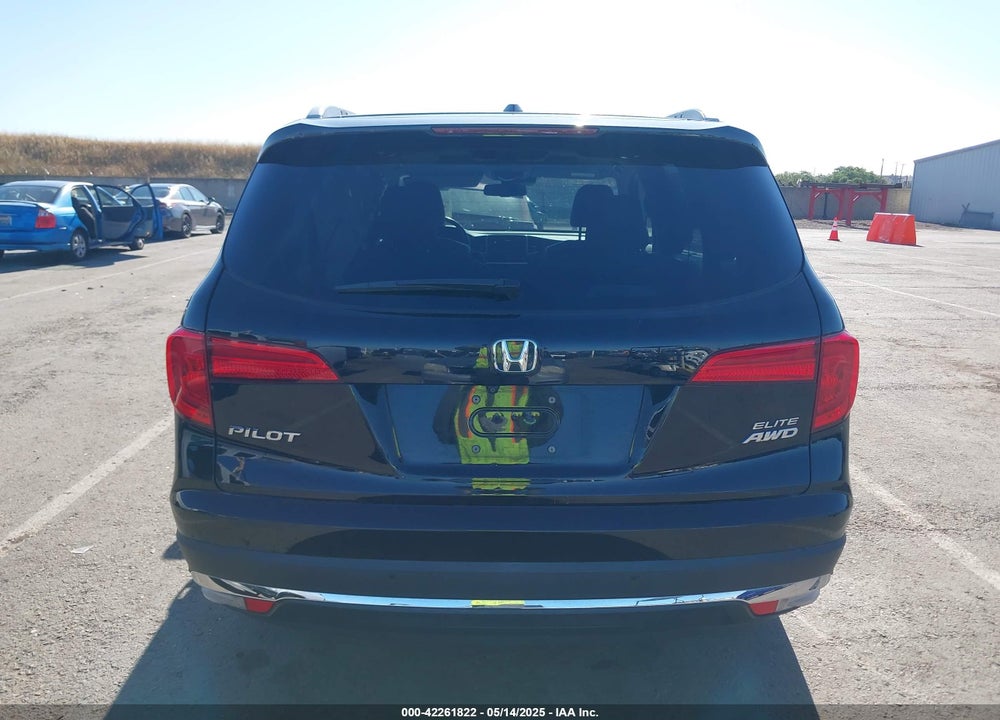 2017 HONDA PILOT ELITE VIN: 5FNYF6H08HB001161