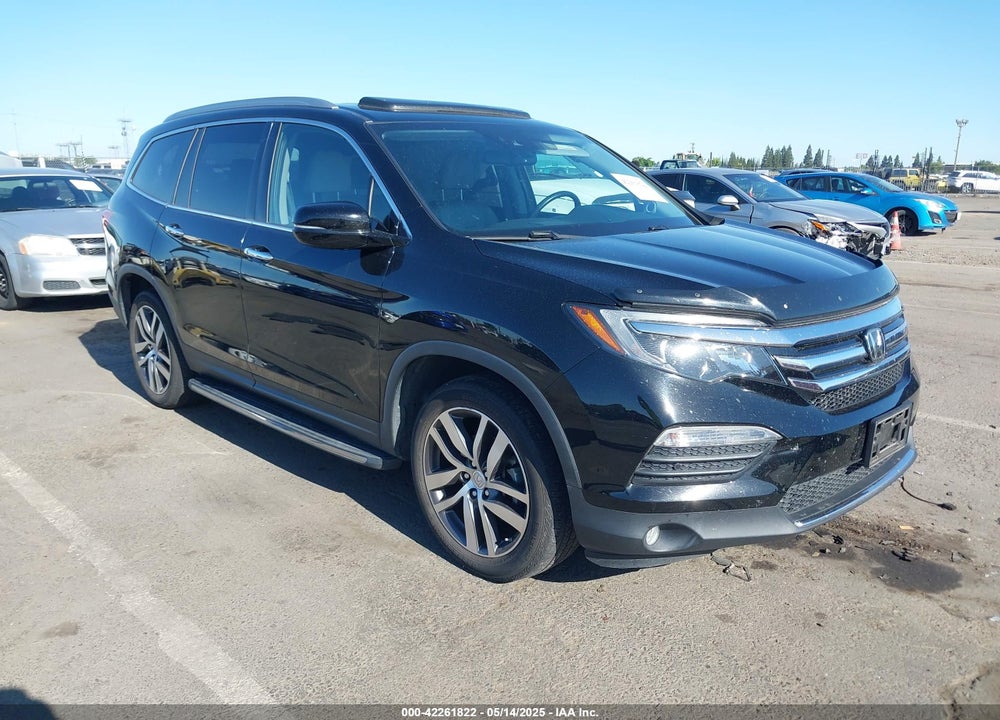 2017 HONDA PILOT ELITE VIN: 5FNYF6H08HB001161