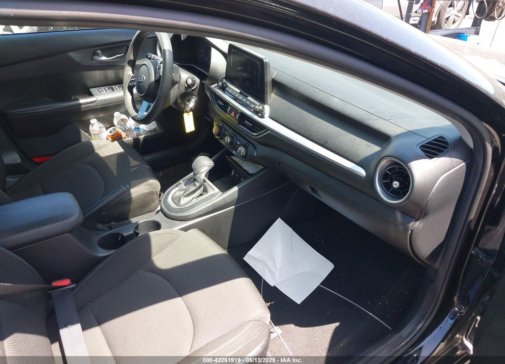 2020 KIA FORTE VIN: 3KPF24AD9LE250832
