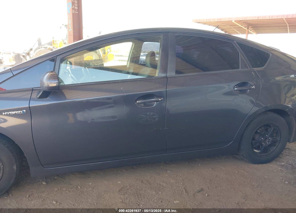 2013 TOYOTA PRIUS VIN: JTDKN3DU3D1645136