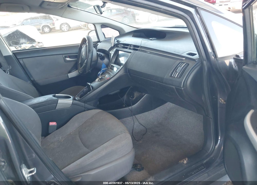 2013 TOYOTA PRIUS VIN: JTDKN3DU3D1645136