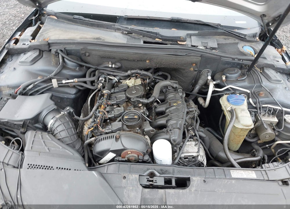 2010 AUDI A4 VIN: WAUBFAFL0AN027084