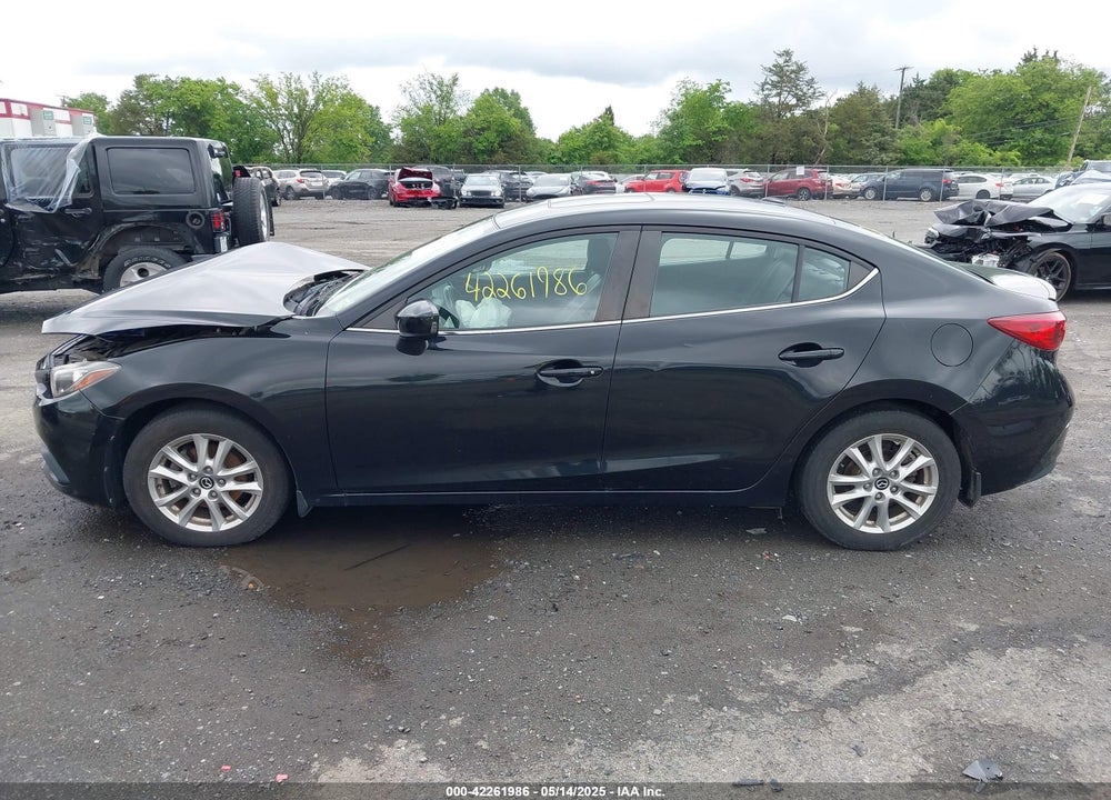 2014 MAZDA 3 VIN: JM1BM1W74E1137709