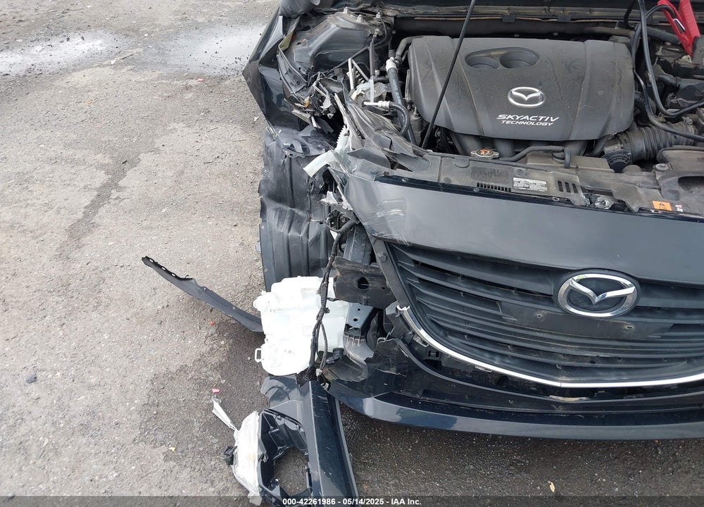 2014 MAZDA 3 VIN: JM1BM1W74E1137709