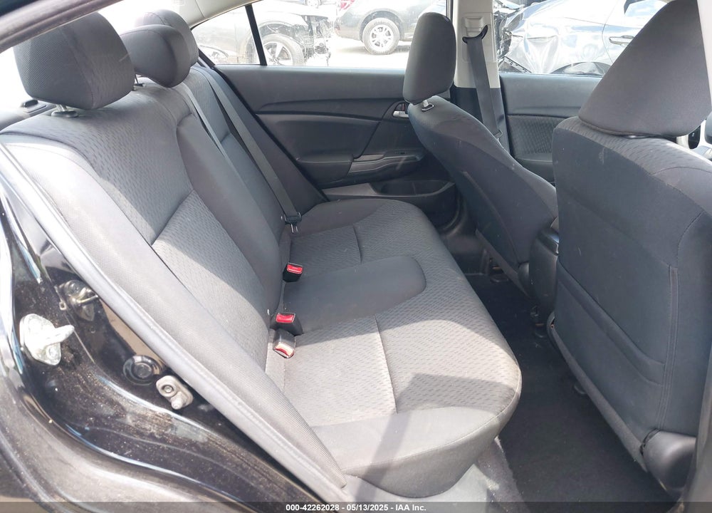 2015 HONDA CIVIC VIN: 2HGFB2F77FH513711