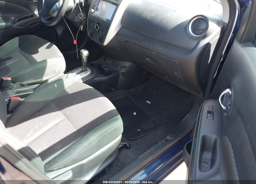 2019 NISSAN VERSA 1.6 SV VIN: 3N1CN7AP3KL818205